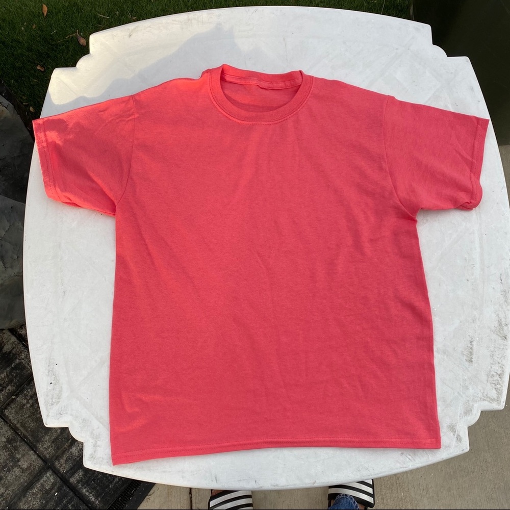 pink tee - Picture 2 of 3